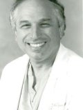 Ronald J Glatzer, MD